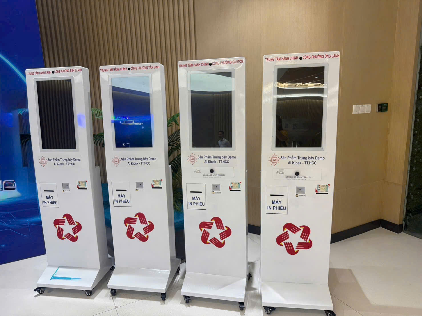 AI Self Kiosk - Kiosk dịch vụ công